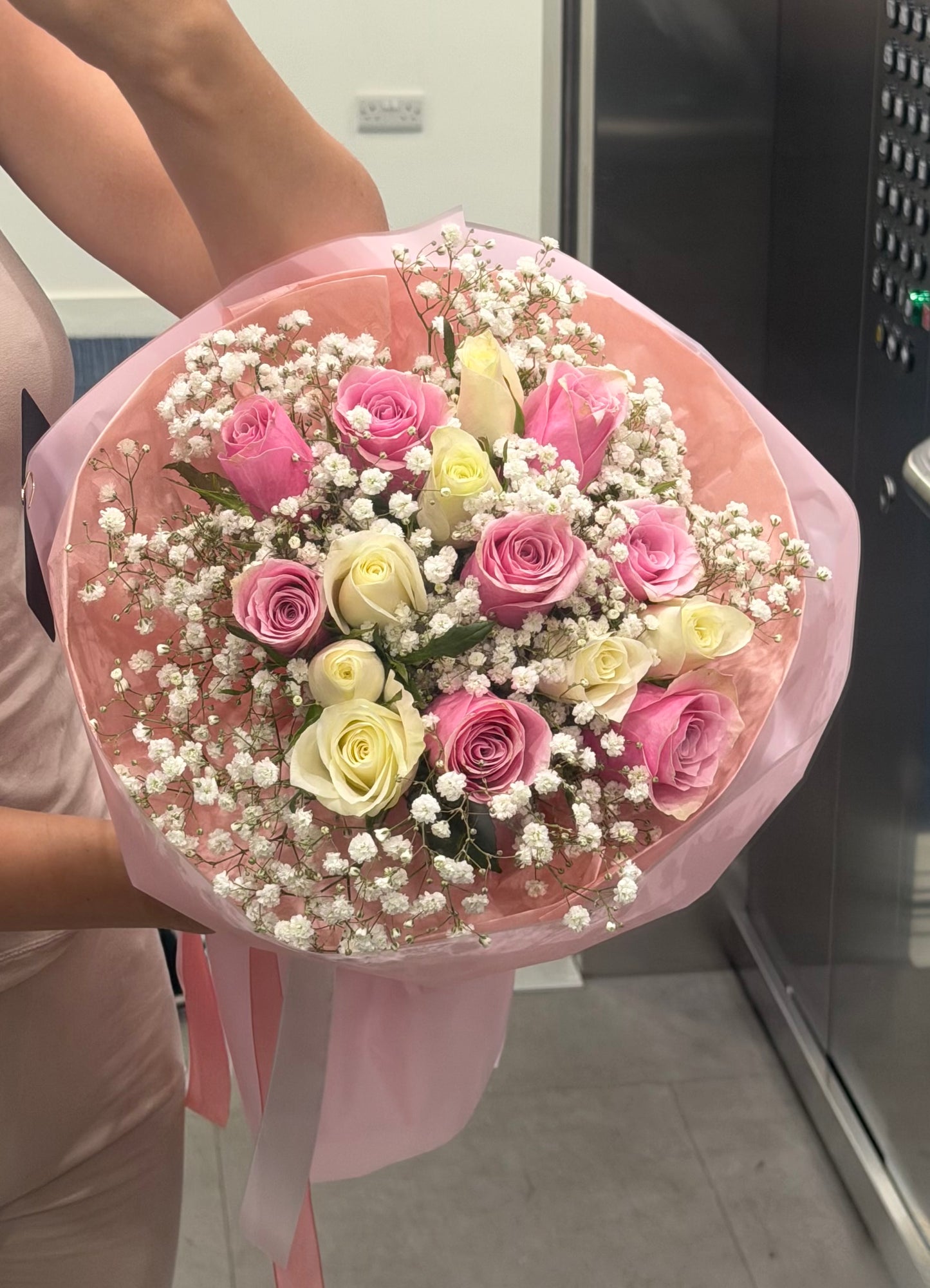 Rose & Baby’s Breath Bouquet