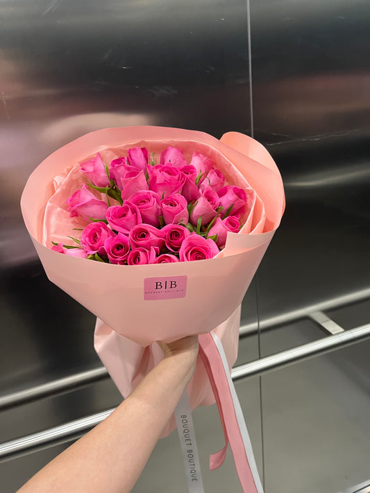 Bouquet of 24 pink roses