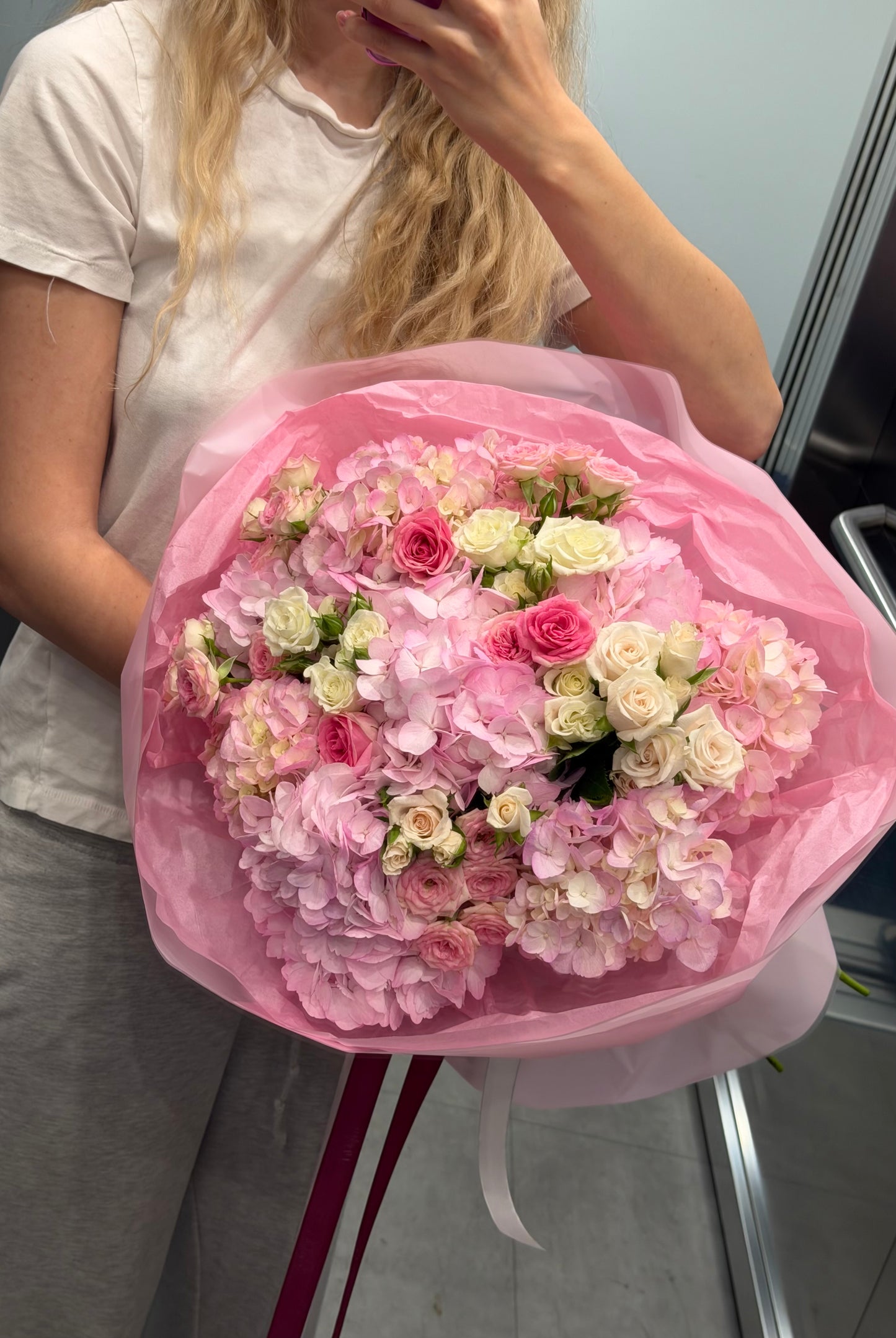 The largest mixed bouquet