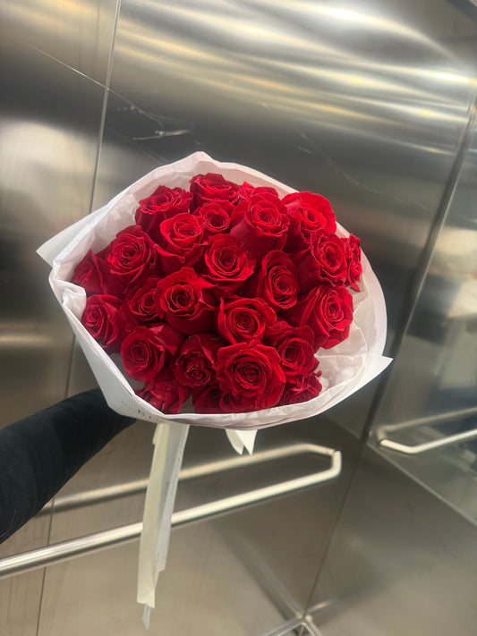 Luxury Bouquet of red roses | Mother's Day Flower Bouquet