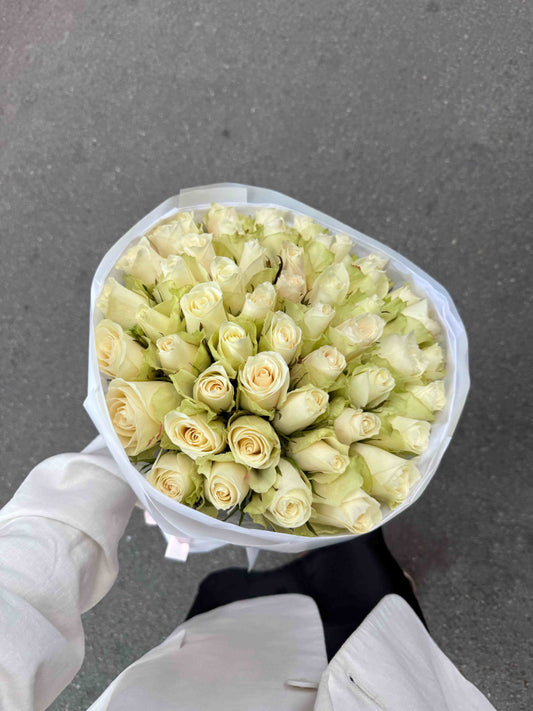 Bouquet of 50 white roses