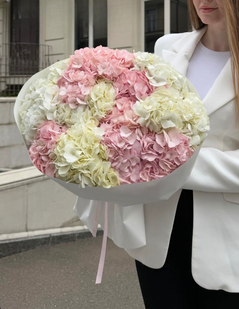 Bouquet of white and pink hydrangeas | Women’s Day Flower Bouquet